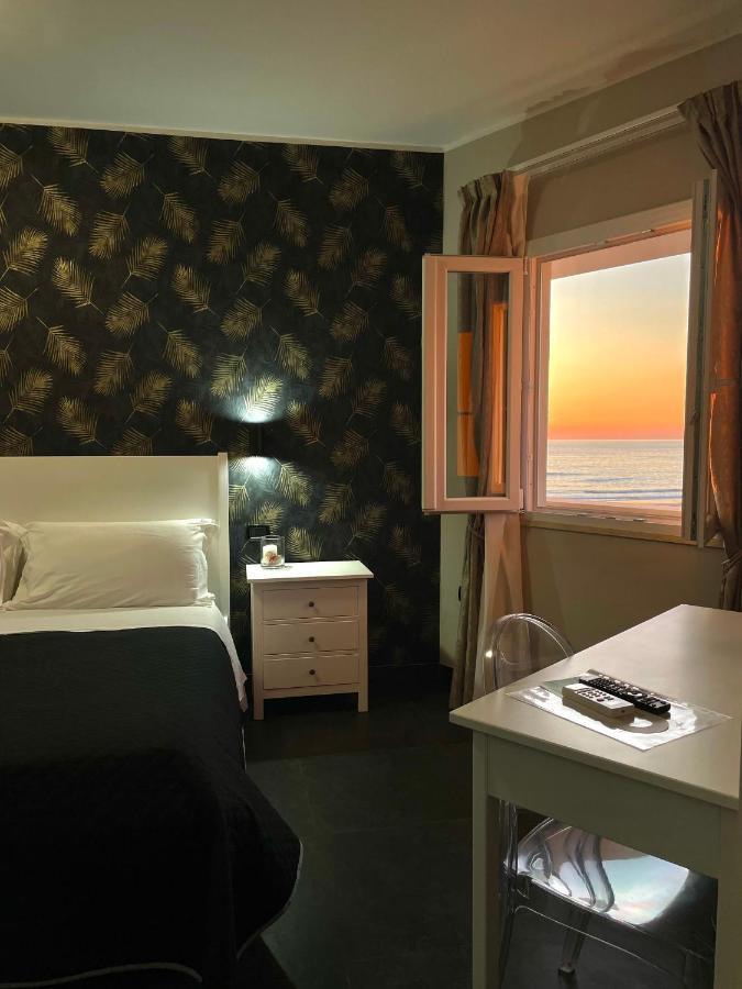 Aldiva Rooms Torvaianica Eksteriør bilde
