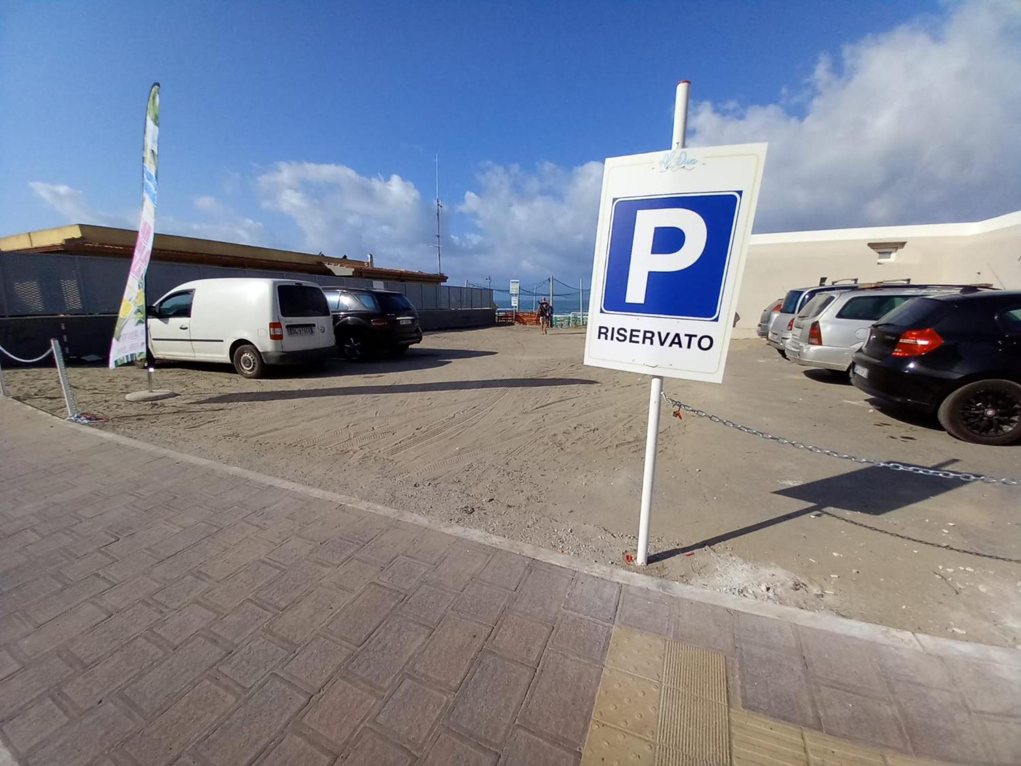 Aldiva Rooms Torvaianica Eksteriør bilde
