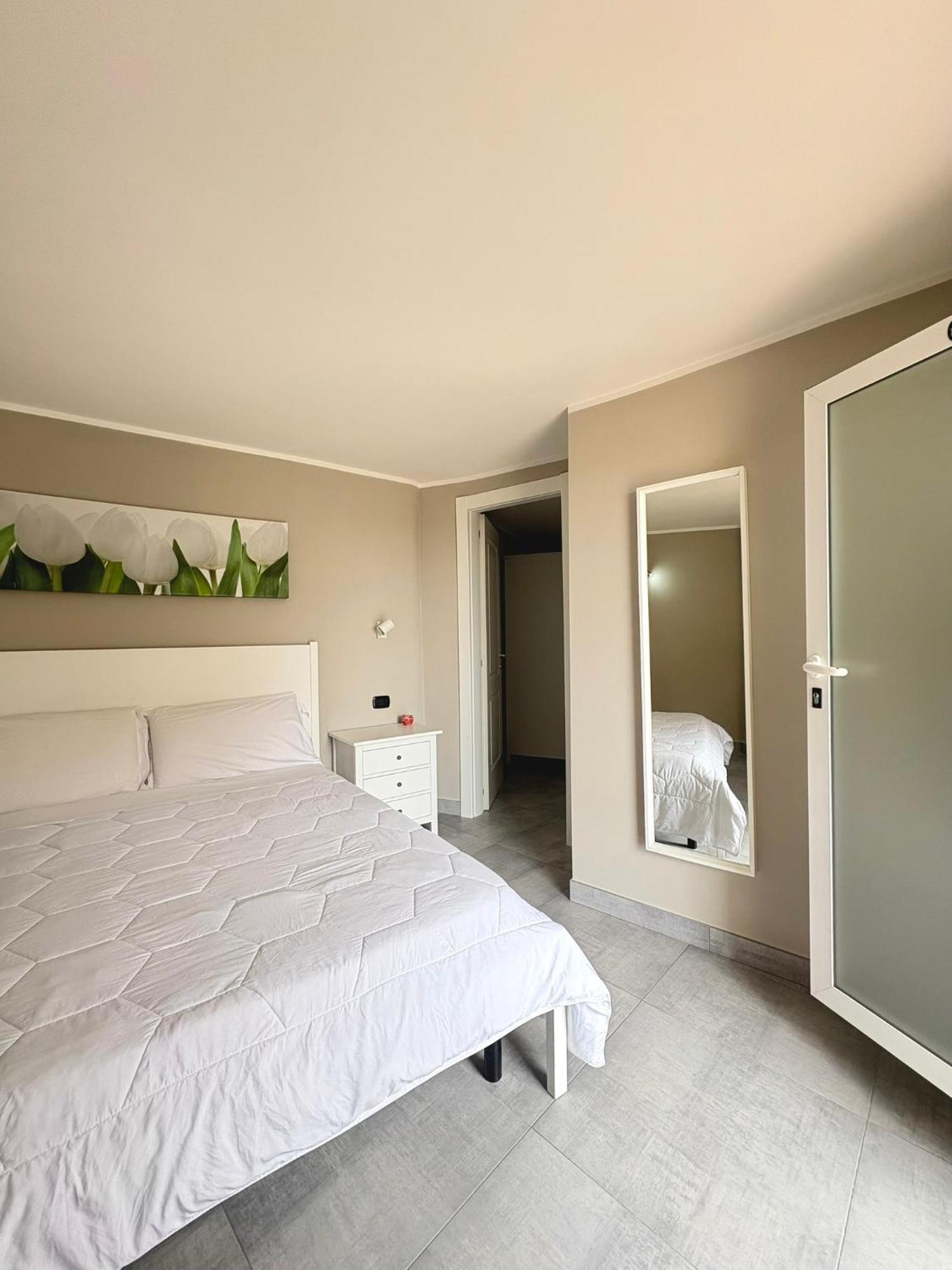 Aldiva Rooms Torvaianica Eksteriør bilde